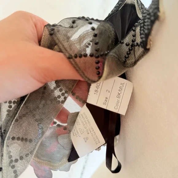 Halter crop top - Picture 5 of 5